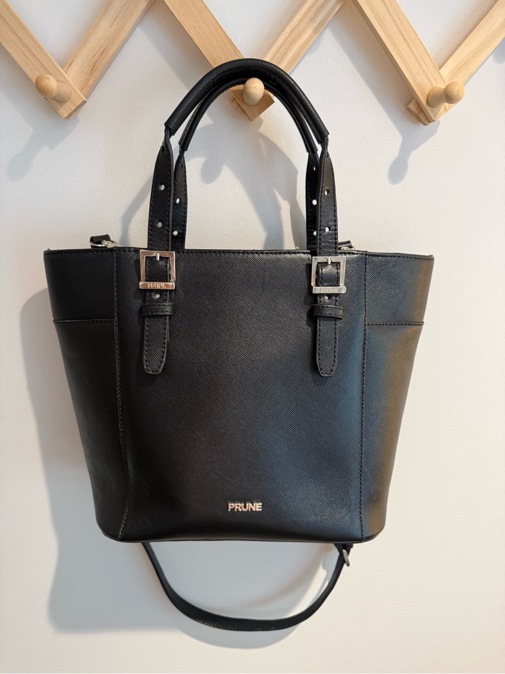 Prüne Saffiano Leather Crossbody Hand Bag
